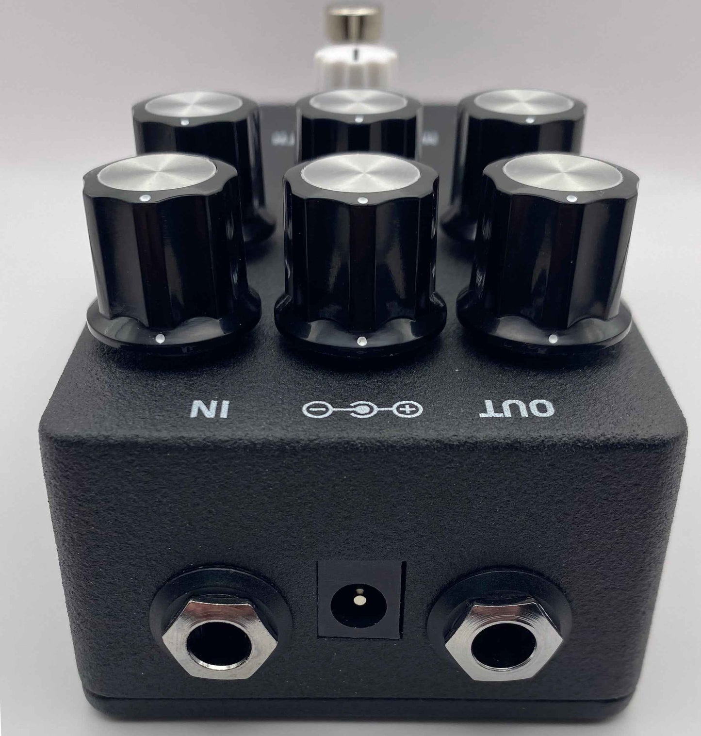 HMFX 6-Band EQ with Volume Control