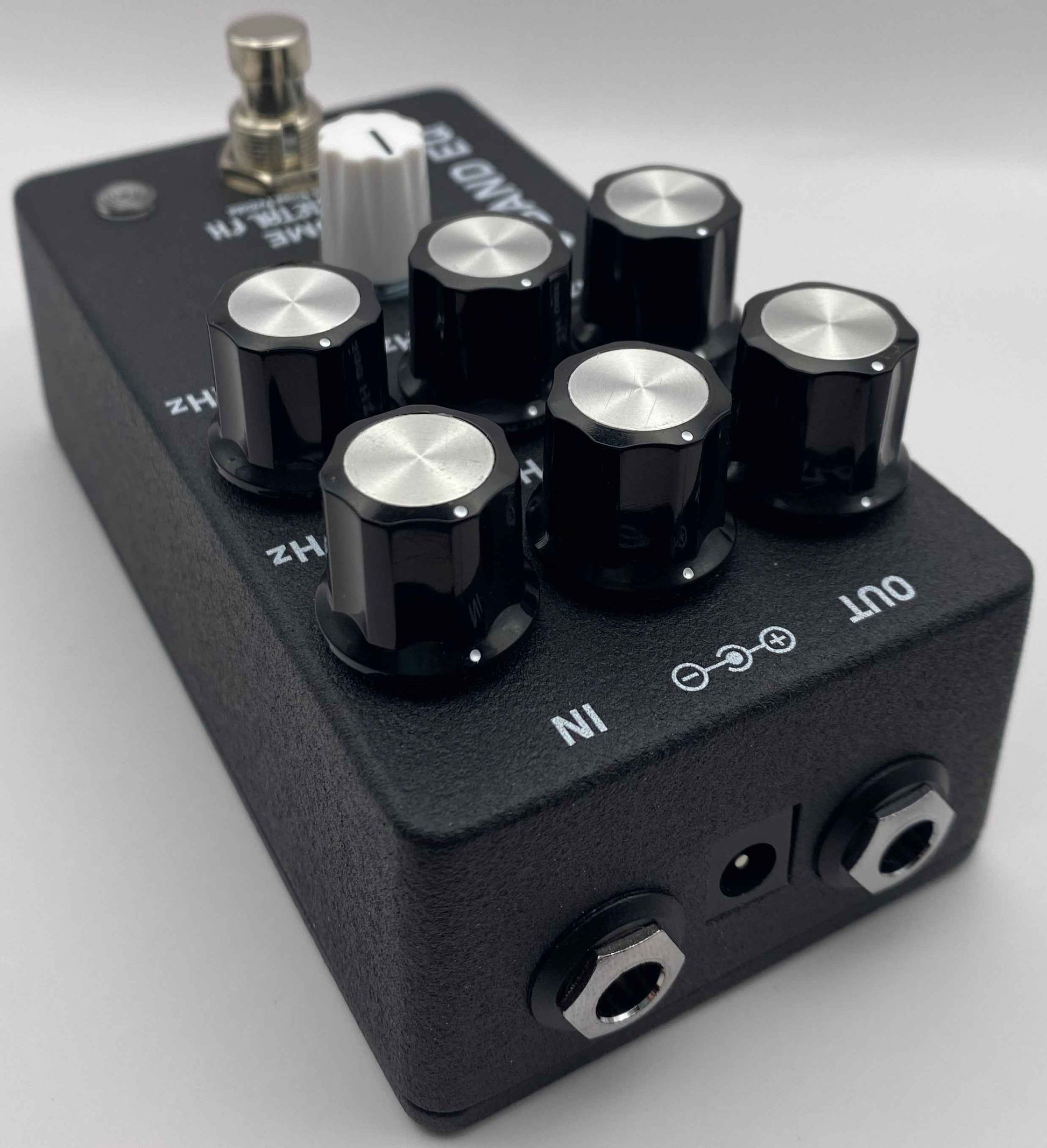HMFX 6-Band EQ with Volume Control