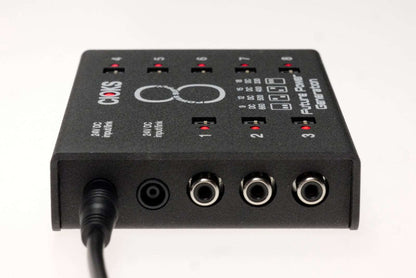 C8e- 8 isolated outputs. Expansion for the DC7