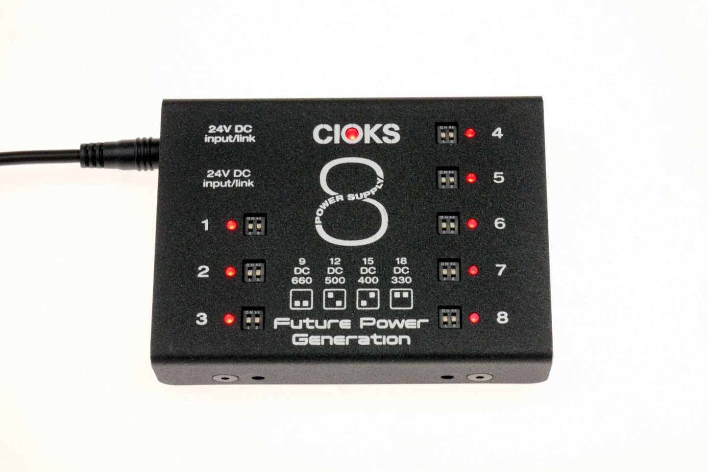 C8e- 8 isolated outputs. Expansion for the DC7